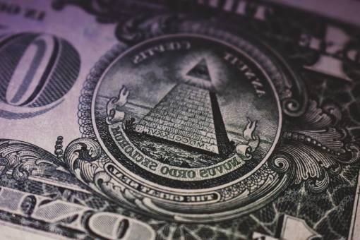 simbolo Pirámide en el billete de 1 dólar