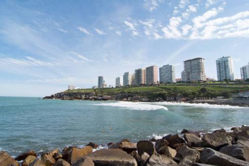 paisajes de argentina Paisaje urbano de la ciudad de Mar del Plata en Buenos Aires, Argentina