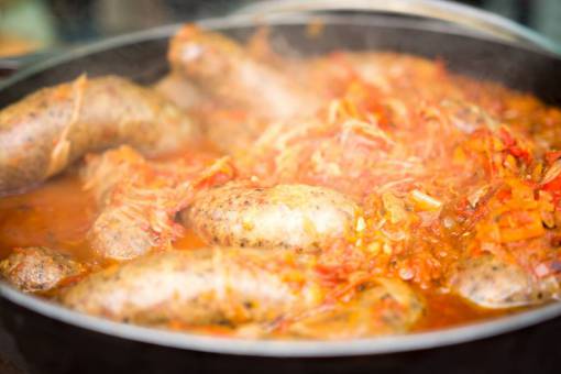 comidas Chorizos Con Salsa De Tomate Guiso De Chorizos A La Pomarola