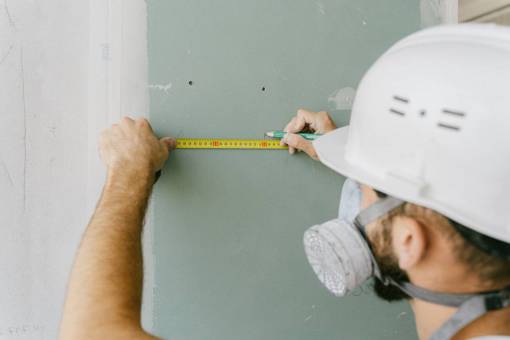 hard occupation adult construction worker construction industry construction worker men working