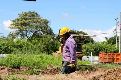 hard outdoors occupation hardhat construction industry men construction worker working