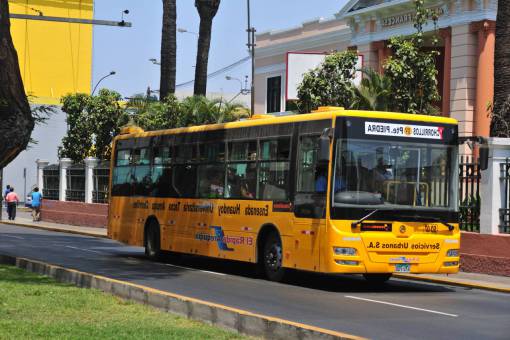 traffic transportation bus car bus;lima city life mode of transport outdoors