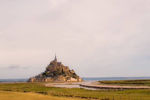 religion Mont Saint Michel, Francia