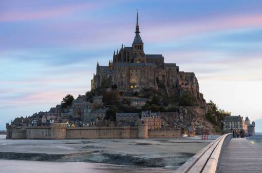 religion Mont Saint Michel, Francia