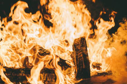 maderas calor llama fenómeno natural fuego ardiente temperatura del fuego