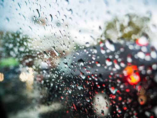 lluvia Resumen de vidrio húmedo bokeh desenfoque de agua de lluvia
