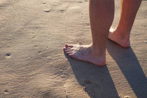 leg feet  beach  sand  close up  man  male  coast