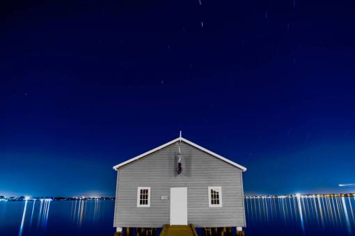 luces nocturnas casa casa agua luces azul cielo nocturno