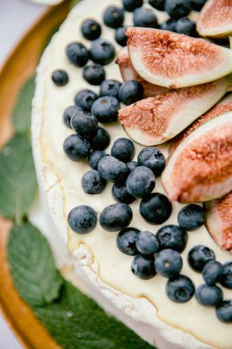 cake lifestyle  food  desserts  sweets  fruits  cake  cream