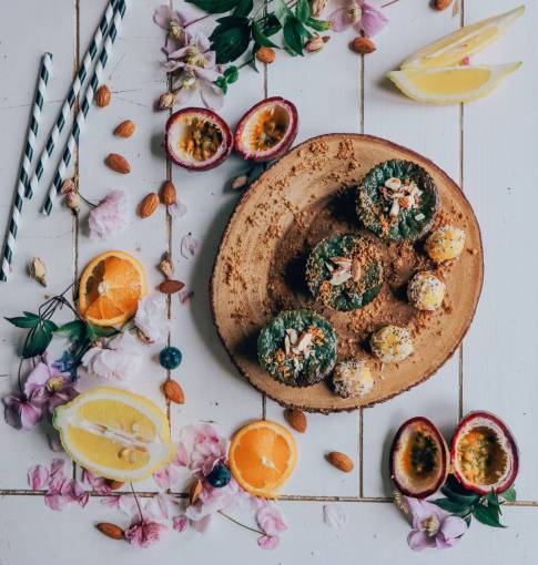 lemon lifestyle  food  fruits  oranges  lemon  pink  petals
