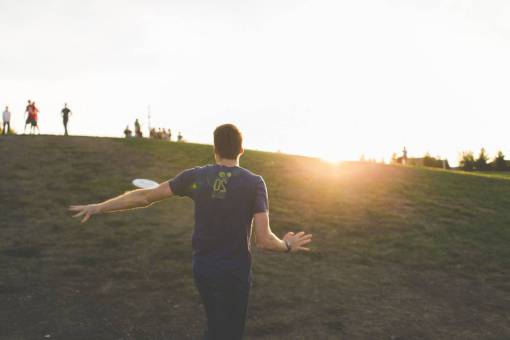 highland gente hombre chico jugar highland sunshine sunrise