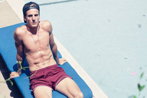 muscle people  man  suntan  swimming  pool  model  body