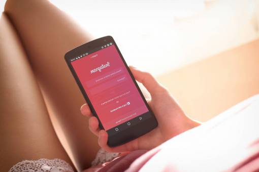 social gente mujer niña celular instagram redes sociales tecnología