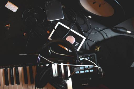teclados piano teclado instrumento musical tableta ipad gadgets