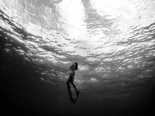 gear-mechanism sea  ocean  water  nature  people  girl  woman