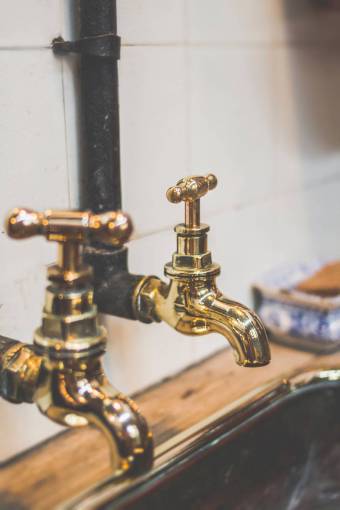 brass taps  gold  vintage  classic  brass  water  plumbing