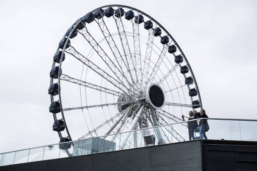 wheel wheel  round  circle  steel  metal  amusement  park