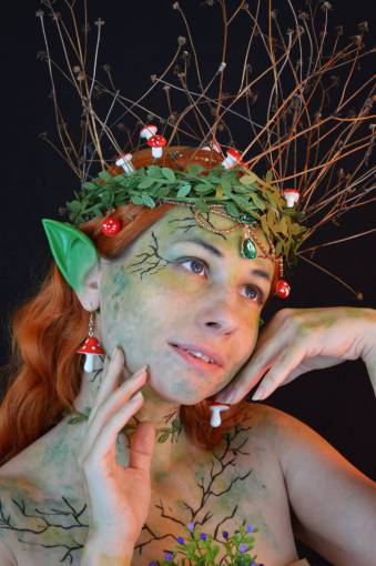 bosques mujer elfa