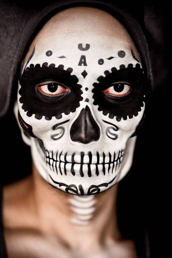 horror halloween portrait one person Day of the Dead;skull;painted face spooky women human face