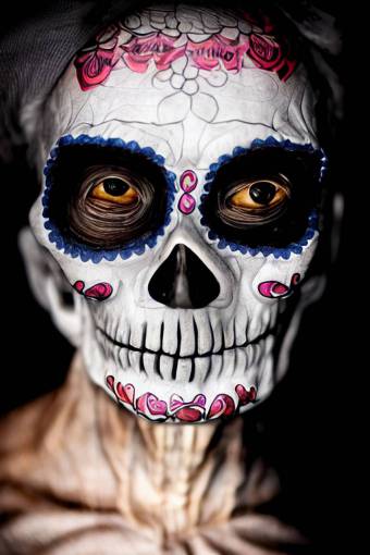 espeluznante cráneo humano muerte esqueleto humano culturas halloween día de los muertos; cráneo; cara pintada