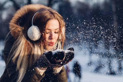 nevado Mujer, soplar nieve, aire libre