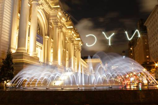 fuente arquitectura luces nueva york edificio ciudad anochecer