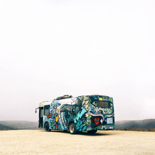 transporte de vehículos de autobús viajes diseño de arte de aventura