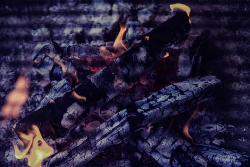 bonfire fire  flame  heat  firewood  hot  bonfire  campfire
