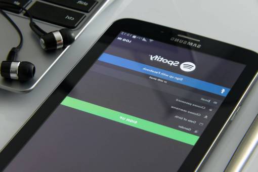 ipad tablet samsung gadget tecnología moderna spotify