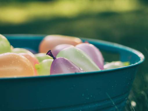 stack still  items  things  water  balloons  stack  pile