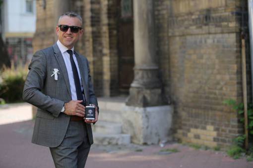 traje de negocios hombre de negocios, sonriente, traje, calle, negocios, guapo, aire libre, retrato