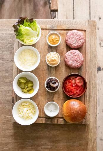 vertical Burger ingredients