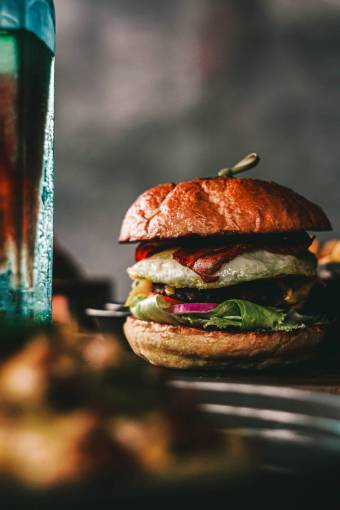 bun-bread Cheeseburger