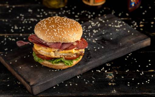 bun-bread Cheeseburger