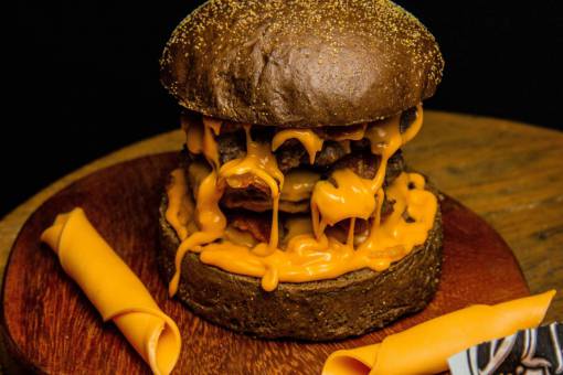 tablero Hamburguesa con pan negro