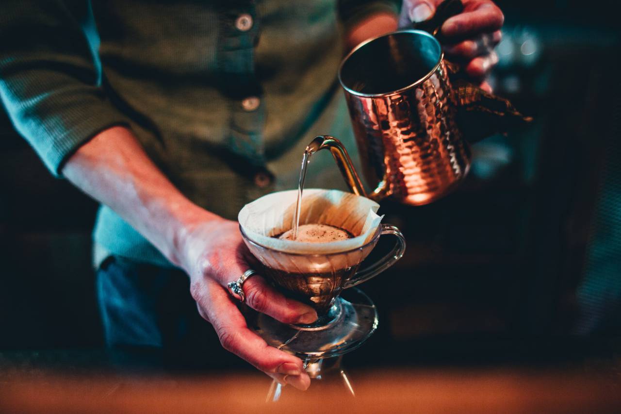 barista, pour over, coffee, cafe, drink, kettle, brew, latte, espresso, coffee filter, hot coffee, fresh coffee, man, person, restaurant
, 