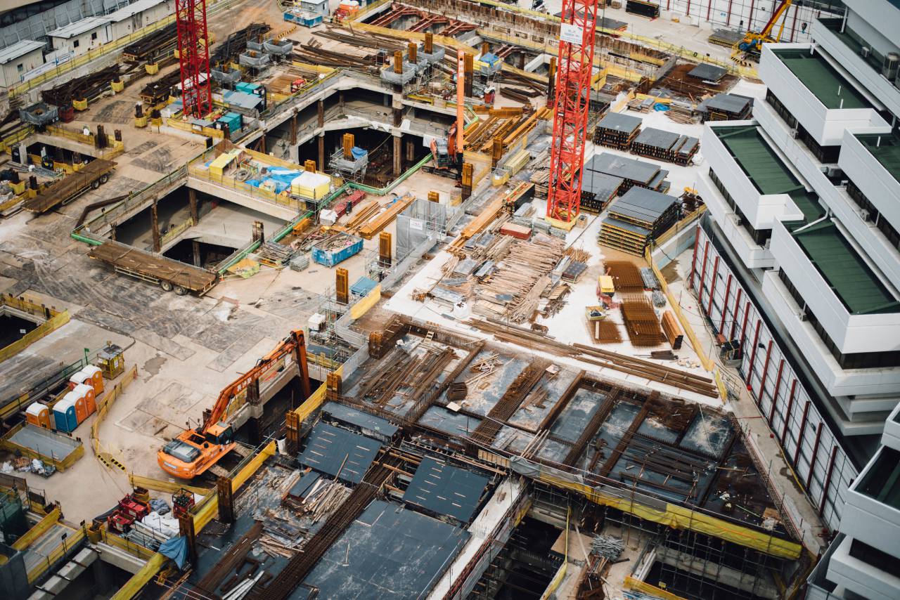 building, structure, infrastructure, establishment, hotel, city, urban, architecture, glass, roof, barracks, crane, truck, equipments
, 