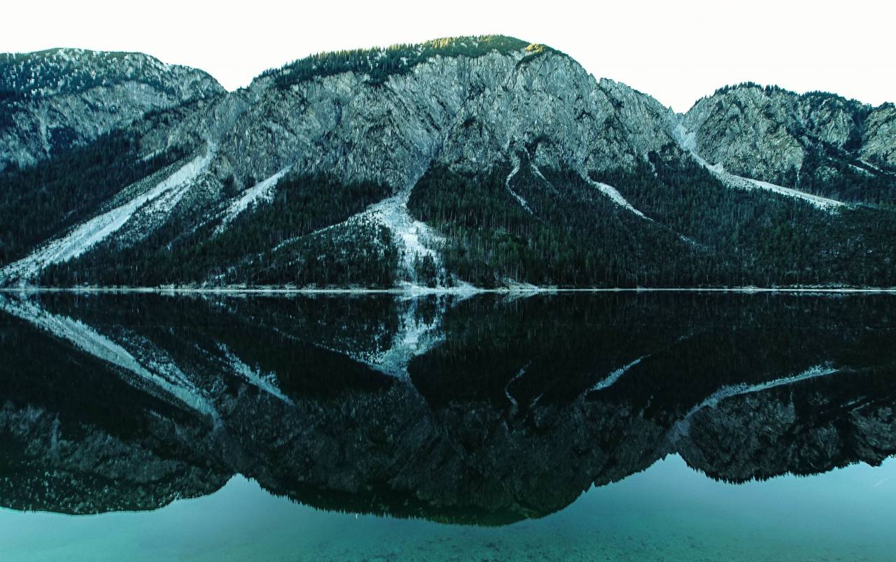 calma, paisaje, montañas, nieve, frío, congelación, agua, río, lago, reflexión, shadowmdusk, tarde,