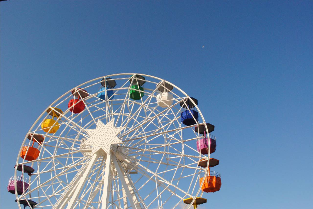 ferris wheel, amusement park, ride, fair, fun, blue, sky
, 