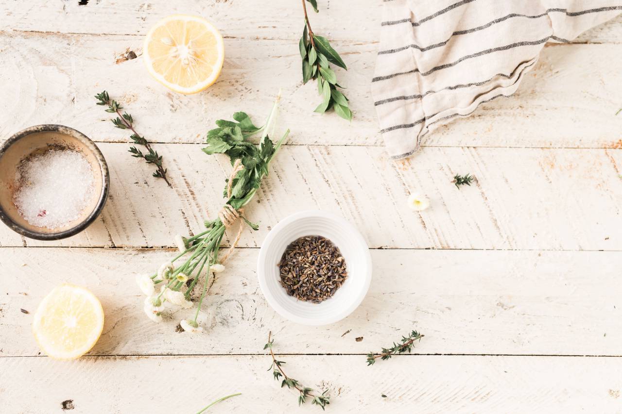 green, leaf, plant, nature, lemon, fruit, flower, wooden, table
, 