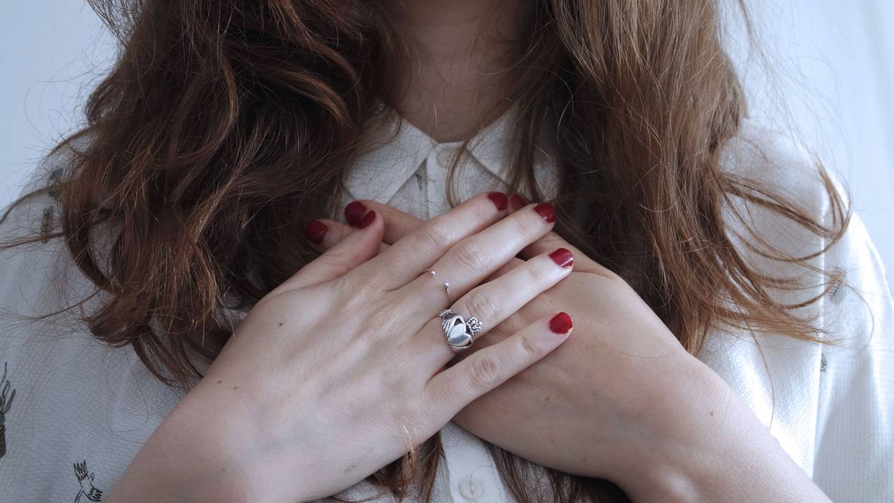 hands, chest, girl, people, fingers, ring, hair, bracelet, nail, polish, red
, 