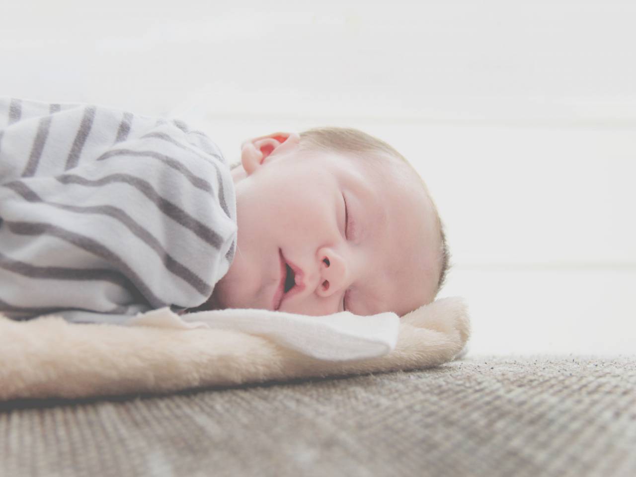happy, baby, asleep, sleeping, pyjamas, boy, child, newborn, sleep, content
, 