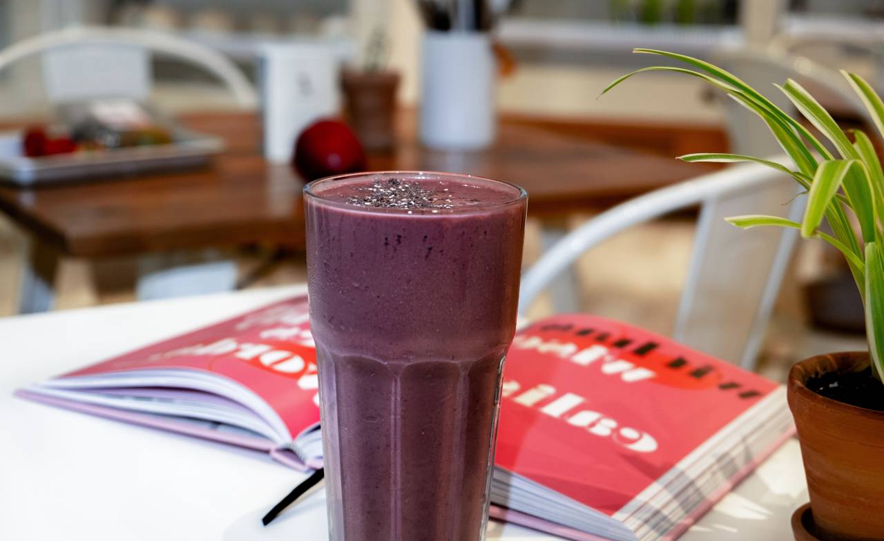 healthy, fruit, drink, purple, book, bar, restaurant, plant, pot, table, breakfast, smoothie
, 