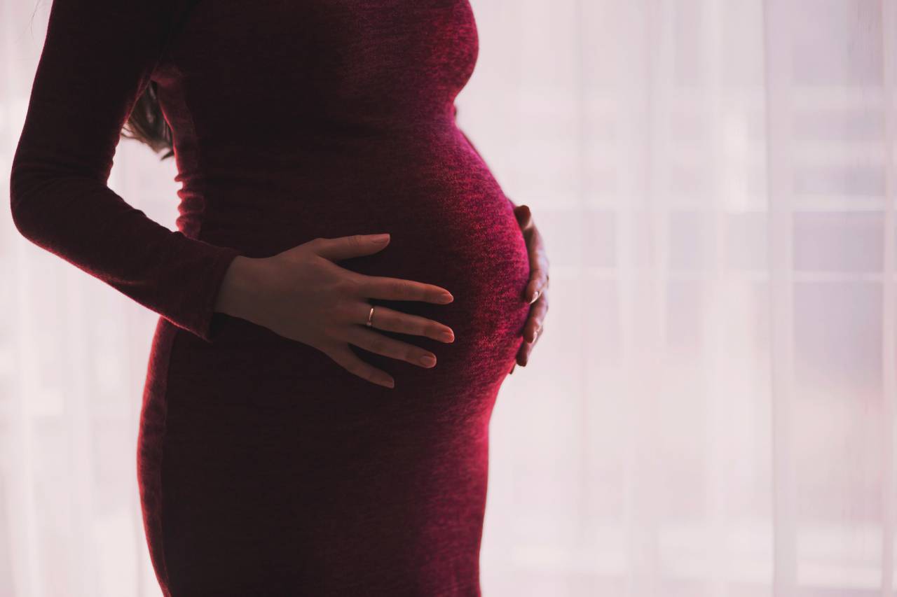 people, woman, girl, female, pregnant, mother, hand, ring
, 