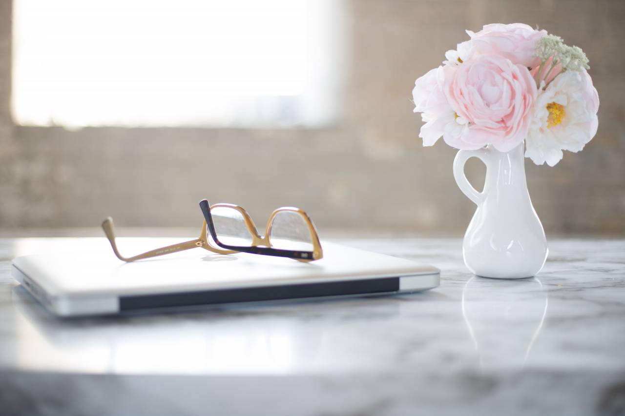 reading, glasses, desk, laptop, flowers, office, table, marble, interior, window, freelance, writer, vase, decor, decoration, computer, technology
, 