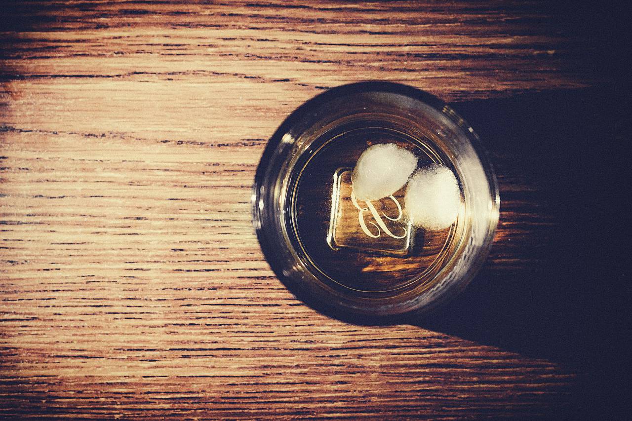 whisky, álcool, bebida, com gelo, vidro,