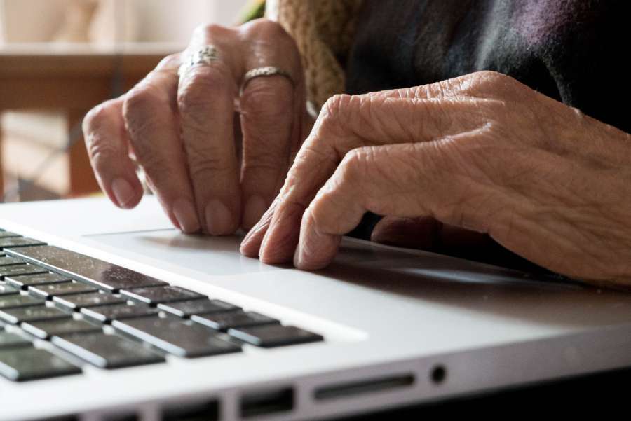 computer, old, woman, using, senior, home, laptop, elderly, person, adult, lady, female, portrait, technology, internet, mature, wireless, older, beautiful, house, lifestyle, sitting, background, modern, 90 years old, hands, wrinkle, trackpad, 