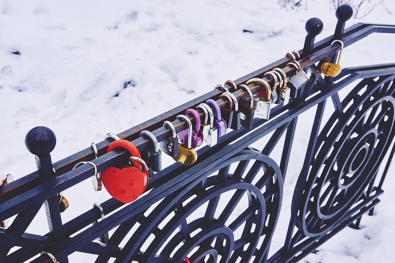 padlocks, locked, railing, snow, winter
, 