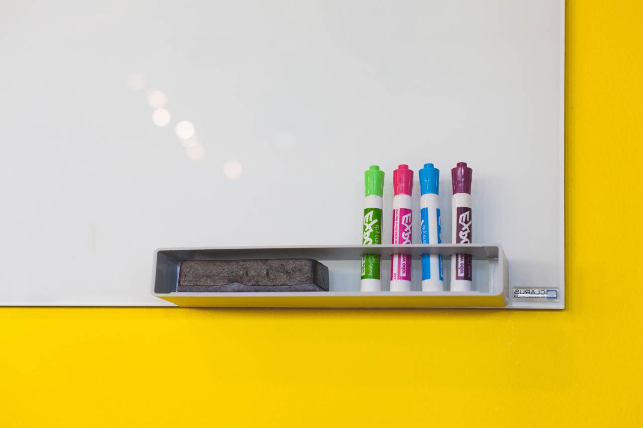 whiteboard, markers, eraser, boardroom, office, business, meeting
, 