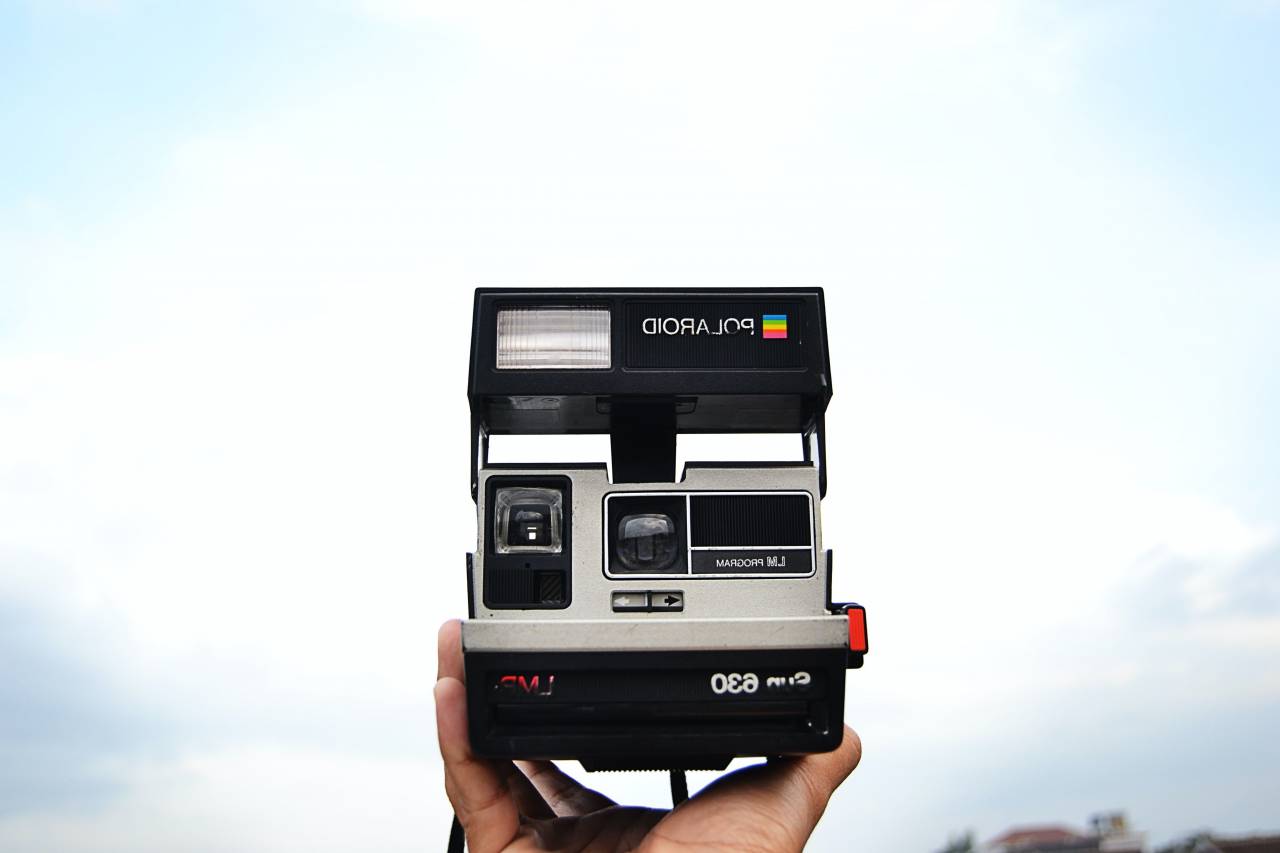 photography, camera, instant, photo, picture, retro, nostalgia, old, technology, isolated, image, film, background, frame, object, photograph, lens, design, vintage, equipment, old-fashioned, snapshot, white, style, photographer, analog, album, illustration, device, icon, flash, memory, vector, paper, shot, modern, concept, square, classic, mini, blank, element, instax, brand, moment, illustrative, revival, lifestyle, 1980s, single, 